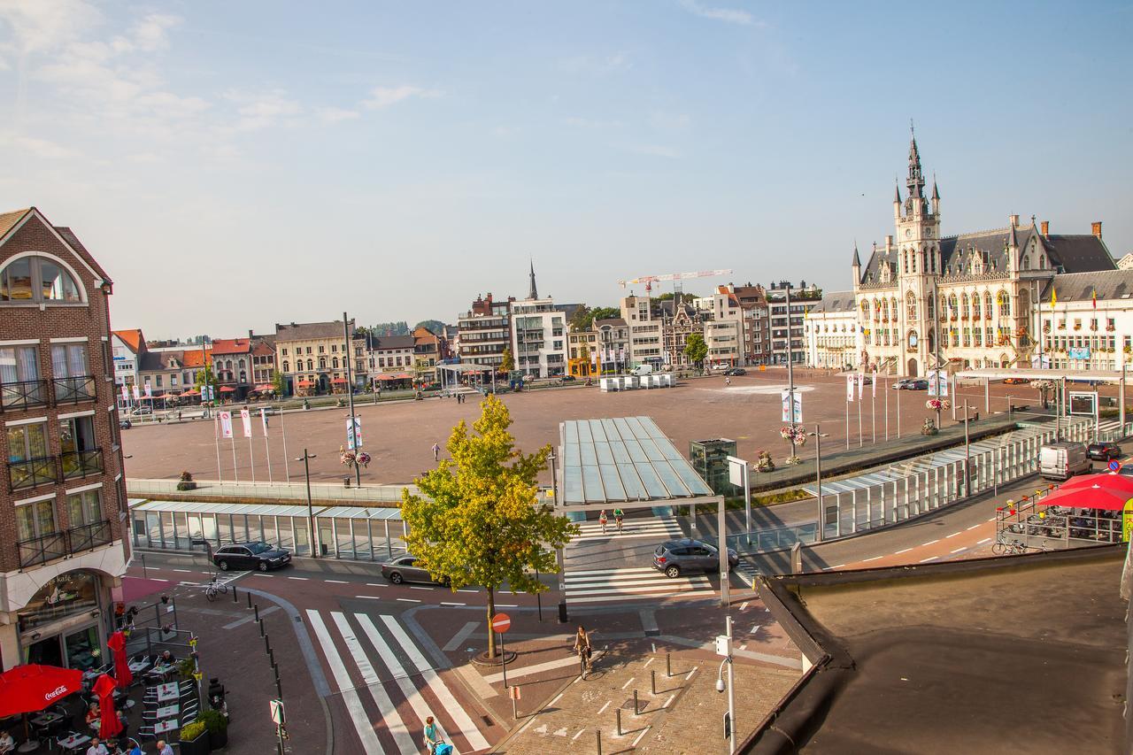 Hotel De Spiegel Sint-Niklaas Luaran gambar